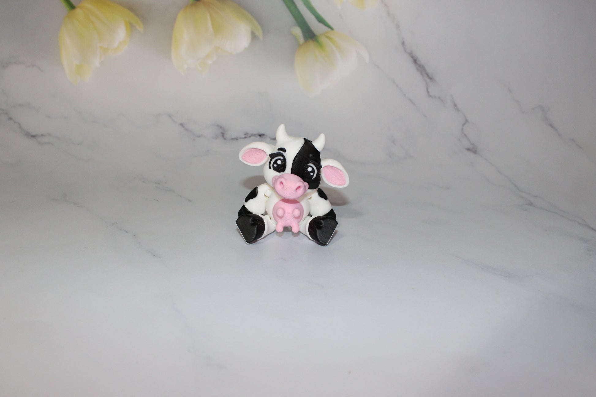 Sitting Cows 3.5 inches :3D Printed Fully Articulated Flexi Fidget Figurine - Wonderland 3D Printing 