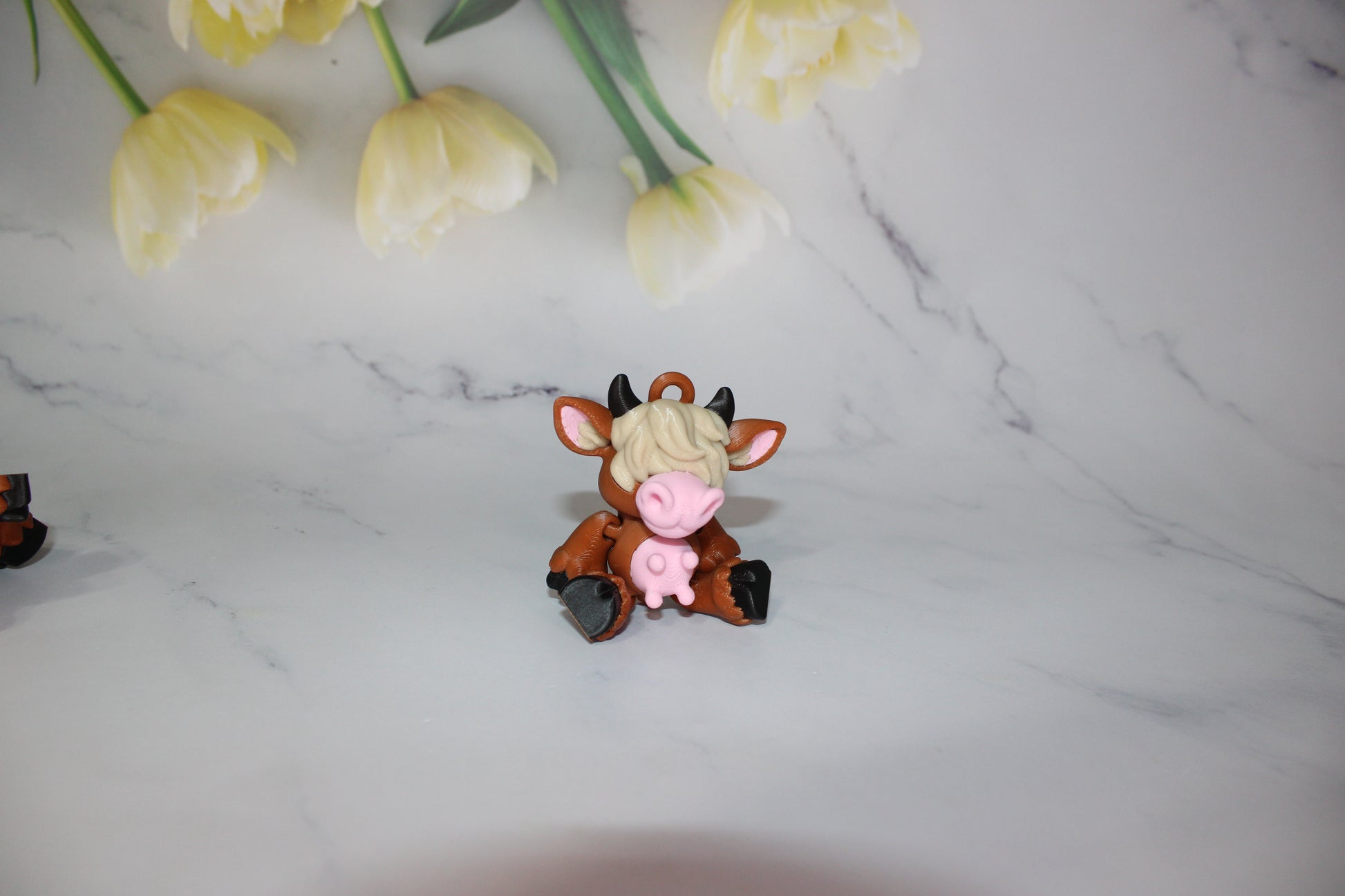 Sitting Cows 3.5 inches :3D Printed Fully Articulated Flexi Fidget Figurine - Wonderland 3D Printing 