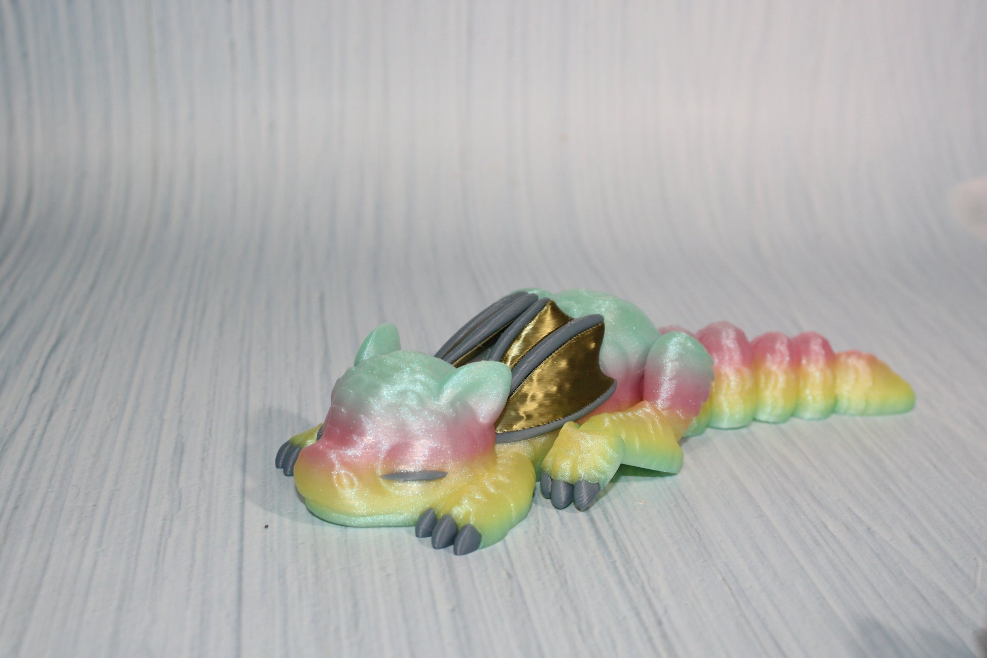 Sleeping dragons 3d printed - Wonderland 3D Printing 