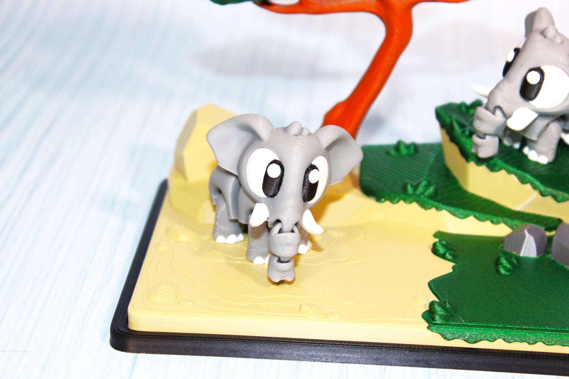 Flexi Elephant and Mini Safari Design Showcase-3D Printed Flexi Fidget- Comes with 2 Elephants) - Wonderland 3D Printing 