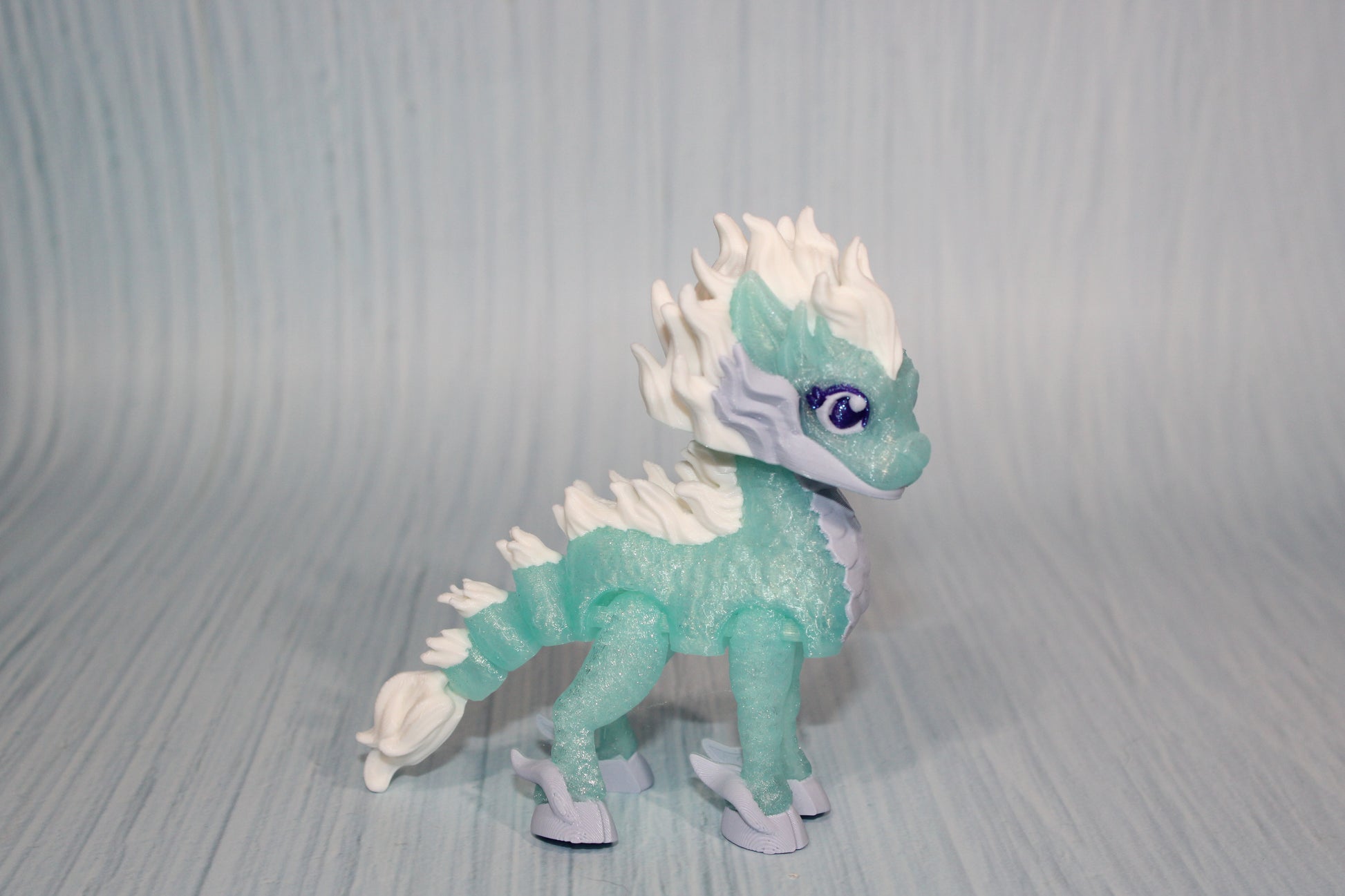 Qilin 4" tall 3D Printed Articulated Flexi Fidget Figurine - Wonderland 3D Printing 
