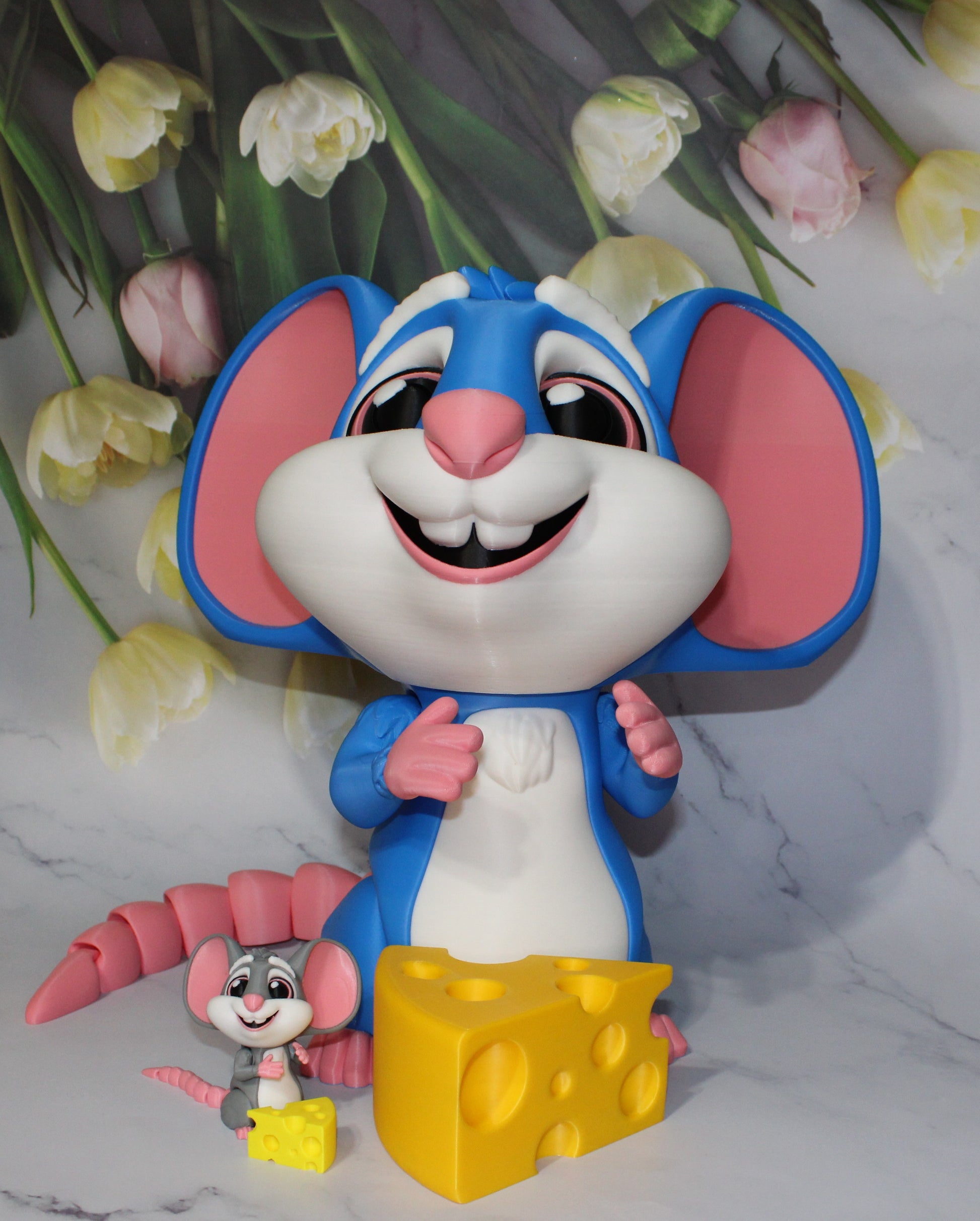 Mouse with Cheese 3D Printed Articulated Figurine - Wonderland 3D Printing 