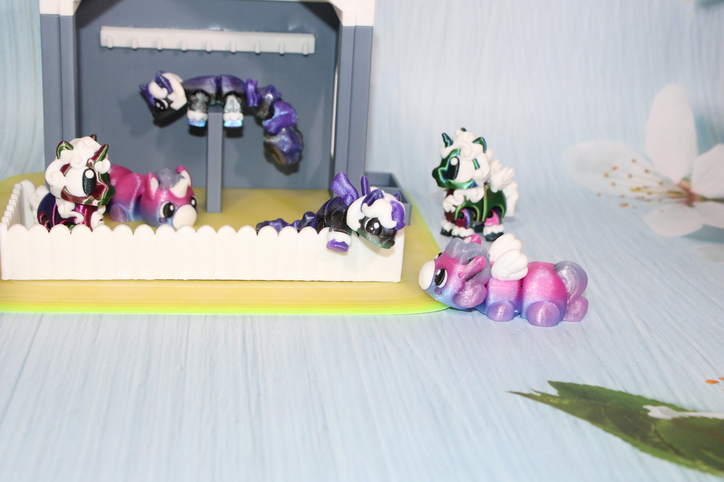 3d printed Unicorn and Pony with Stable - Wonderland 3D Printing 