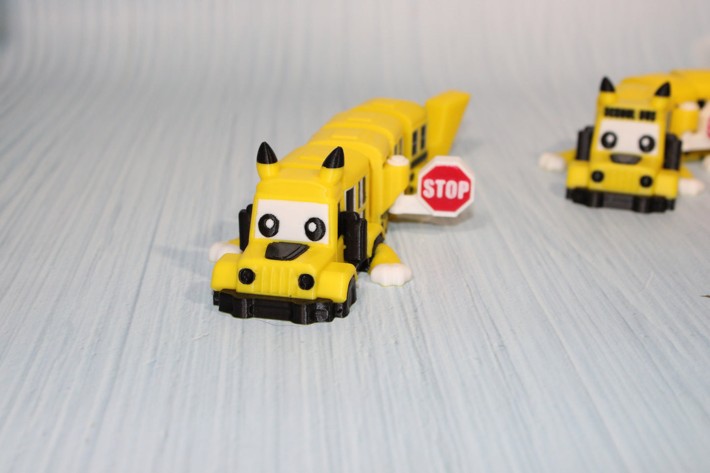 School Bus Dragon 7" - Wonderland 3D Printing 