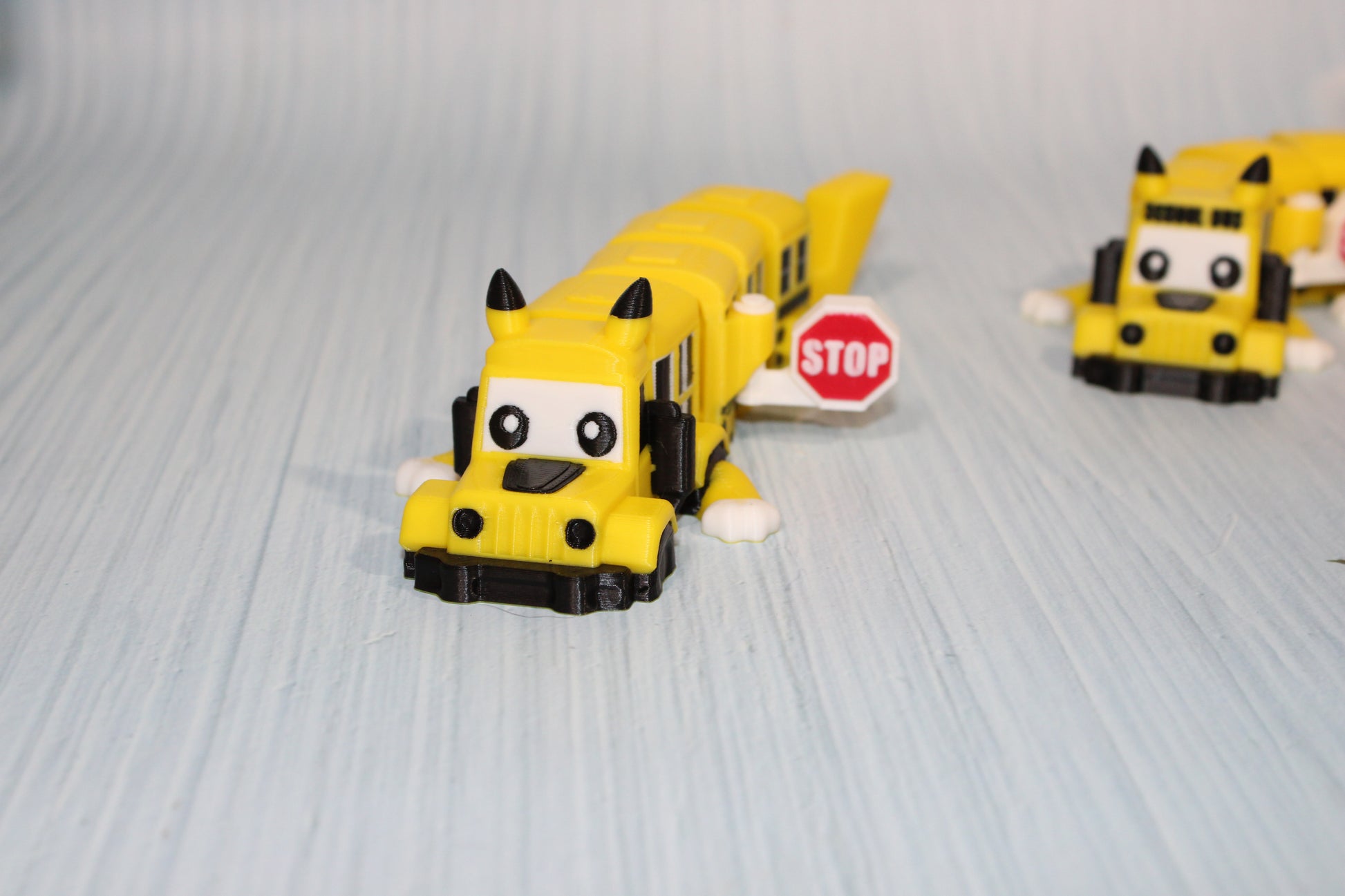 School Bus Dragon 7" - Wonderland 3D Printing 