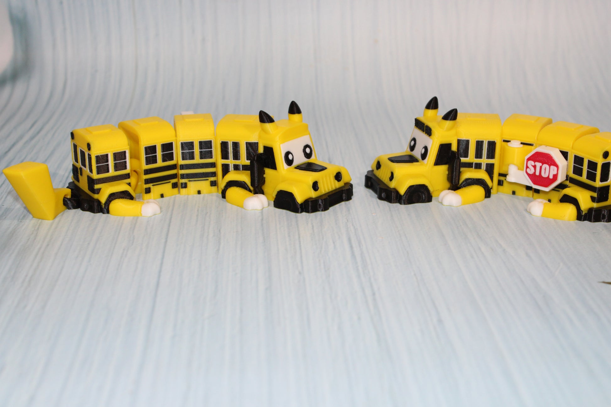 School Bus Dragon 7" - Wonderland 3D Printing 