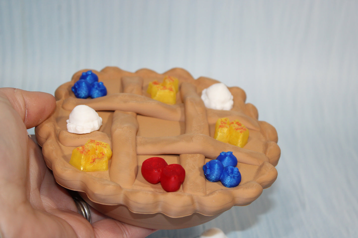 Pie Tic Tac Toe-3d printed - Wonderland 3D Printing 