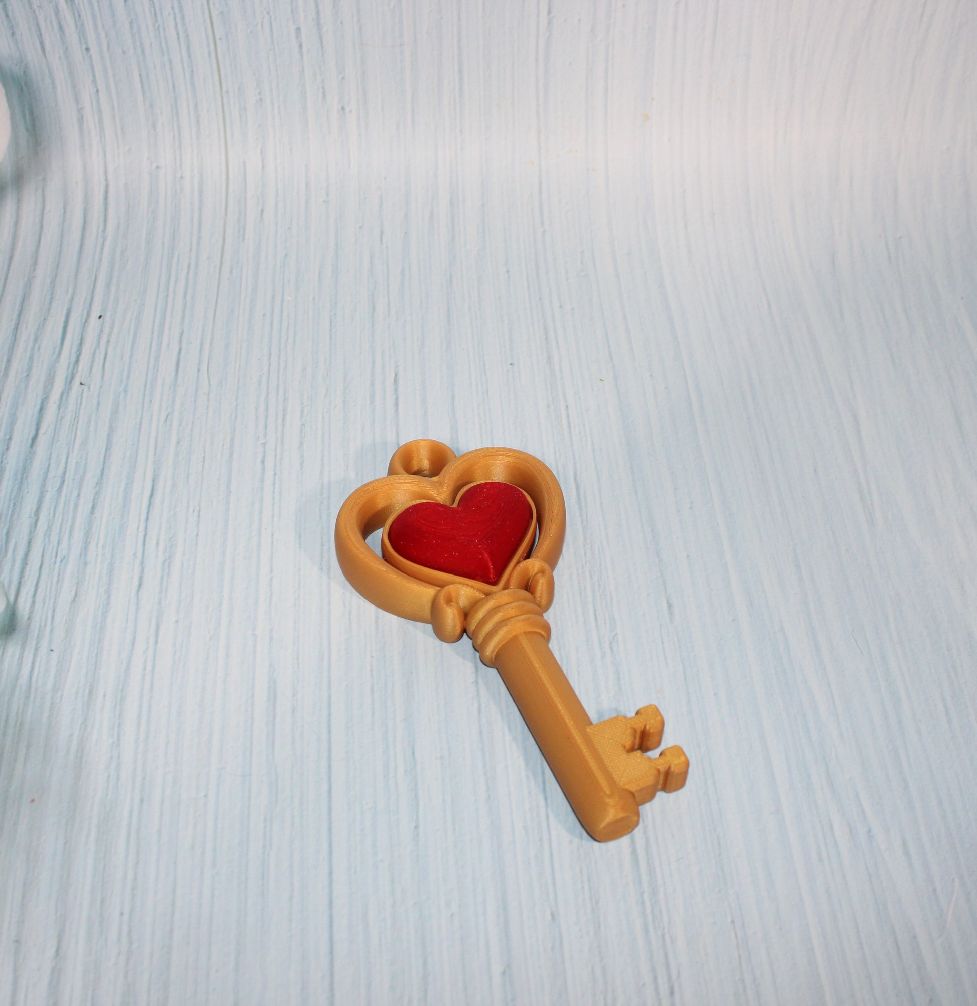 3d Printed Heart Key Clicker 5.5" - Wonderland 3D Printing 