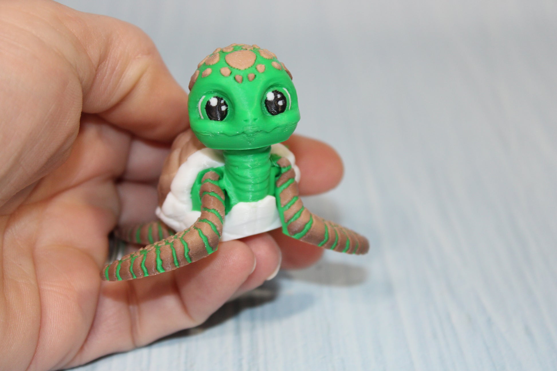 3D Printed tiny sea turtle 2.5" - Wonderland 3D Printing 