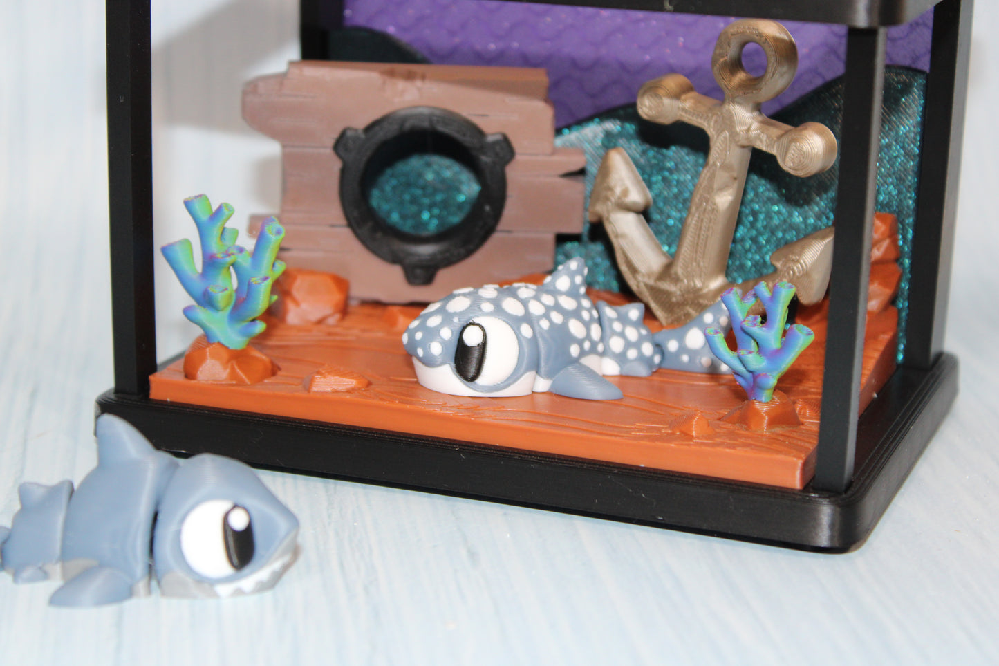 Deep Sea Tank Design Showcase-3D Printed Flexi Fidget- Comes with 2 flexi Sharks - Wonderland 3D Printing 