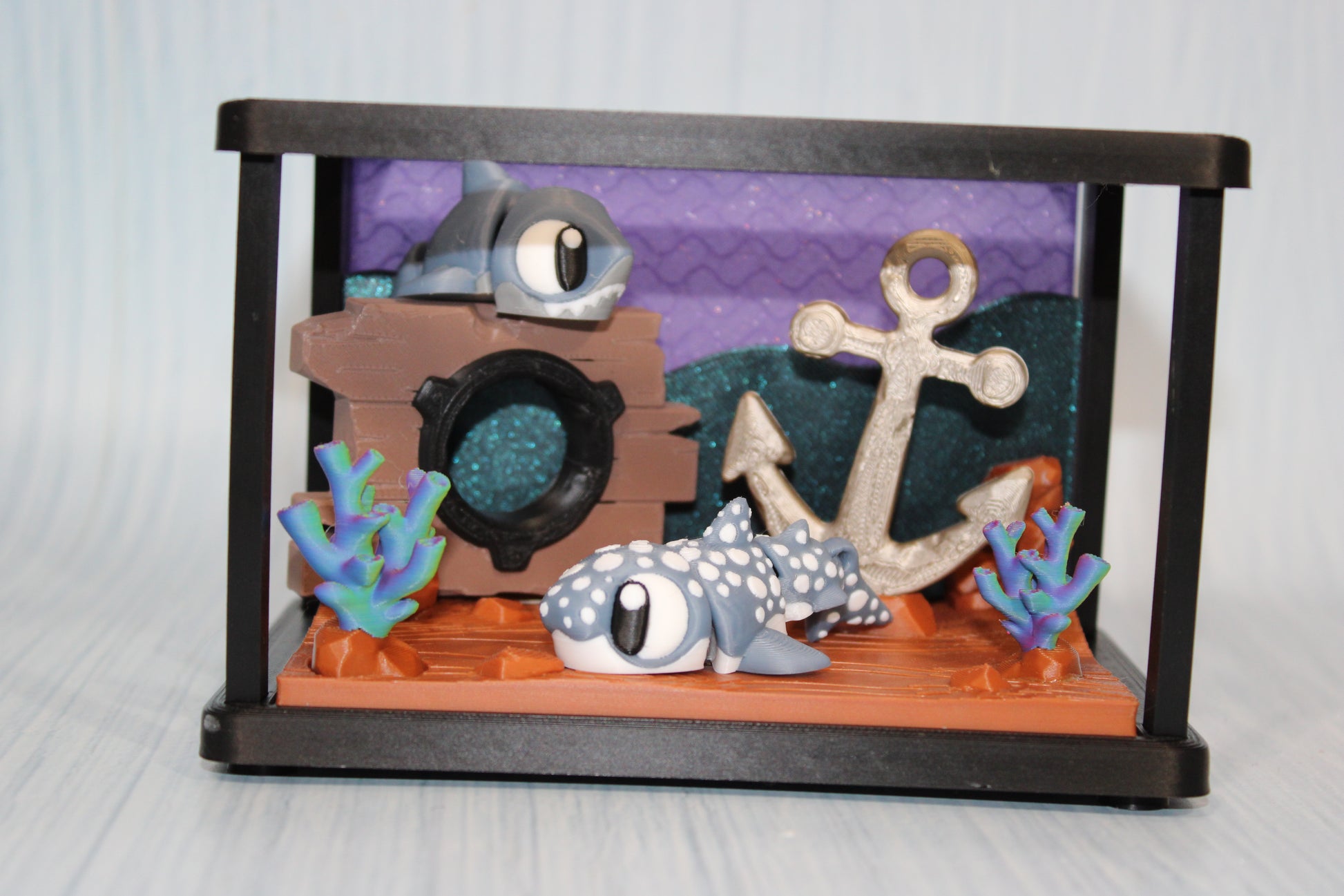 Deep Sea Tank Design Showcase-3D Printed Flexi Fidget- Comes with 2 flexi Sharks - Wonderland 3D Printing 