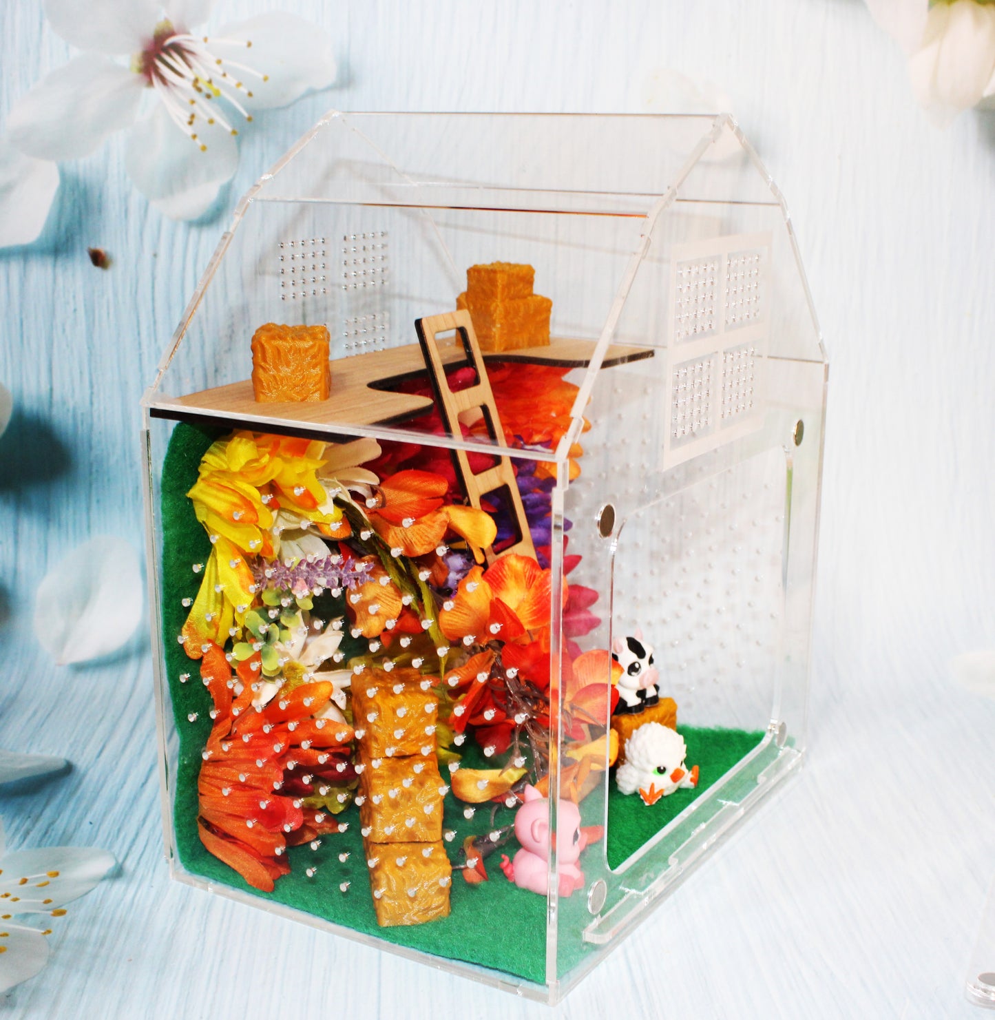 Decorated Custom Barn 10x8x6"-Terrarium - Wonderland 3D Printing 