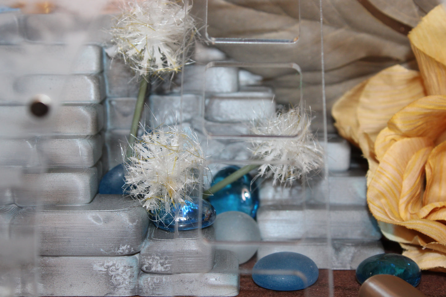 Fully Decorated Custom Jumping Spider Enclosure Castle 9x8x6" - Wonderland 3D Printing 