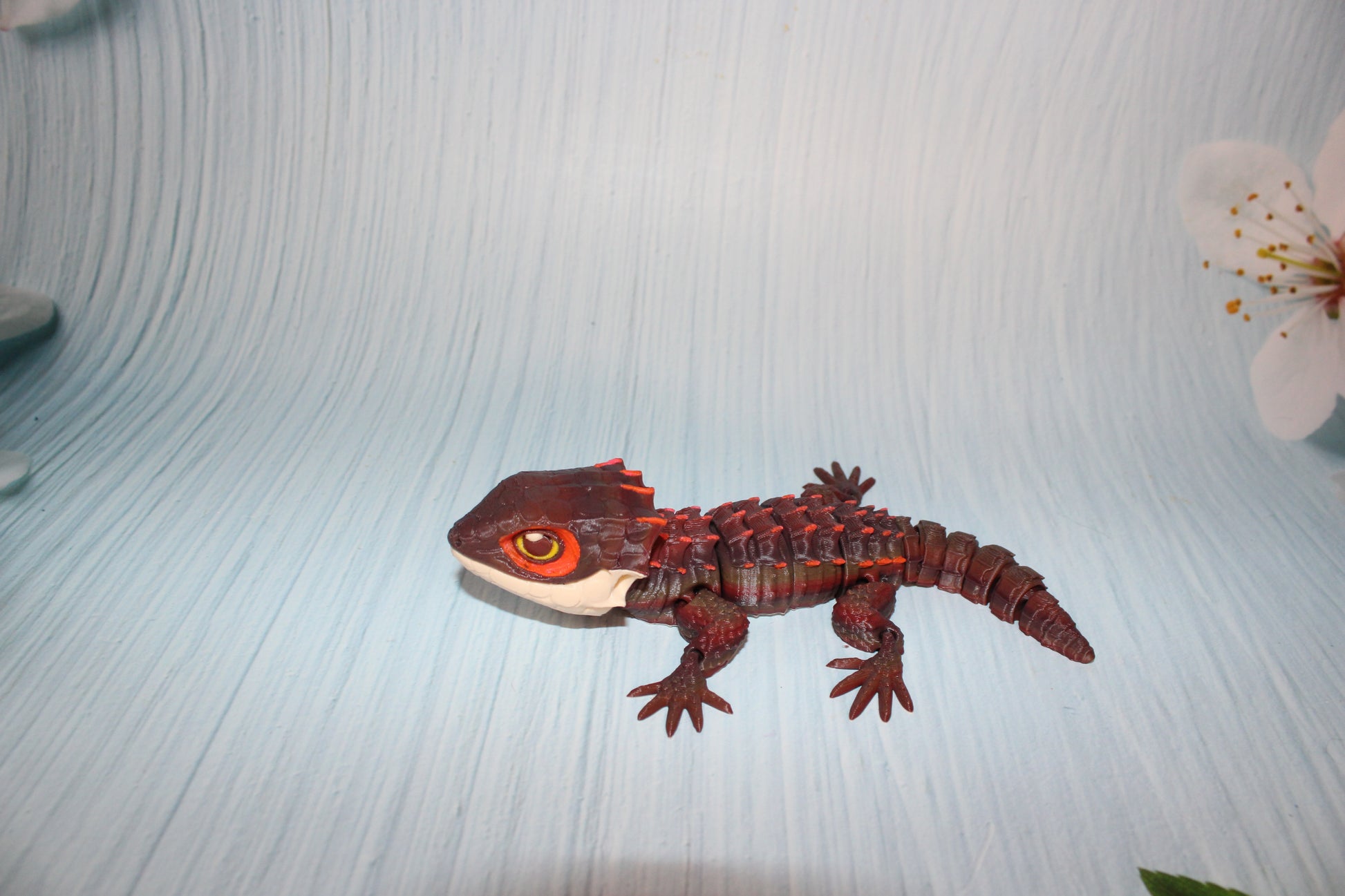 Crocodile Skink 6.5" long - Wonderland 3D Printing 