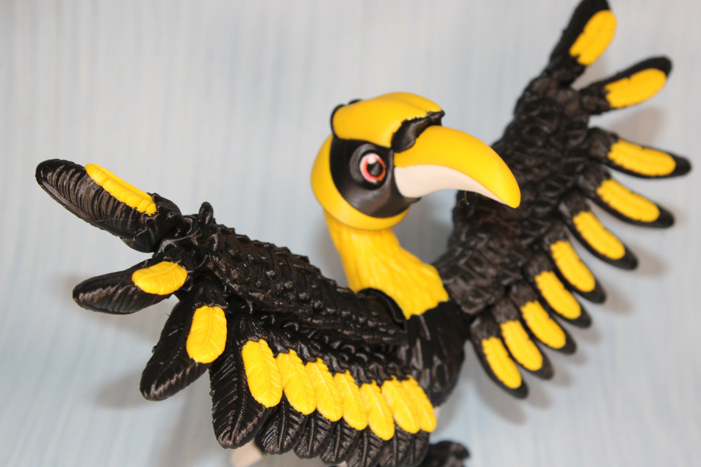 Great Horned Bill 9" wingspan 6.75" tall - Wonderland 3D Printing 