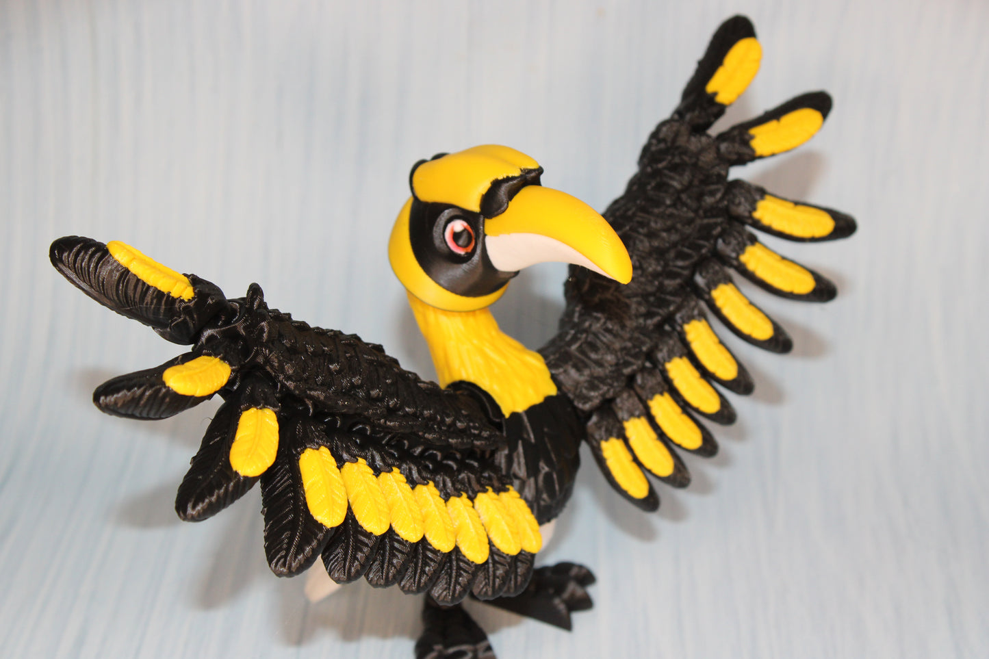 Great Horned Bill 9" wingspan 6.75" tall - Wonderland 3D Printing 
