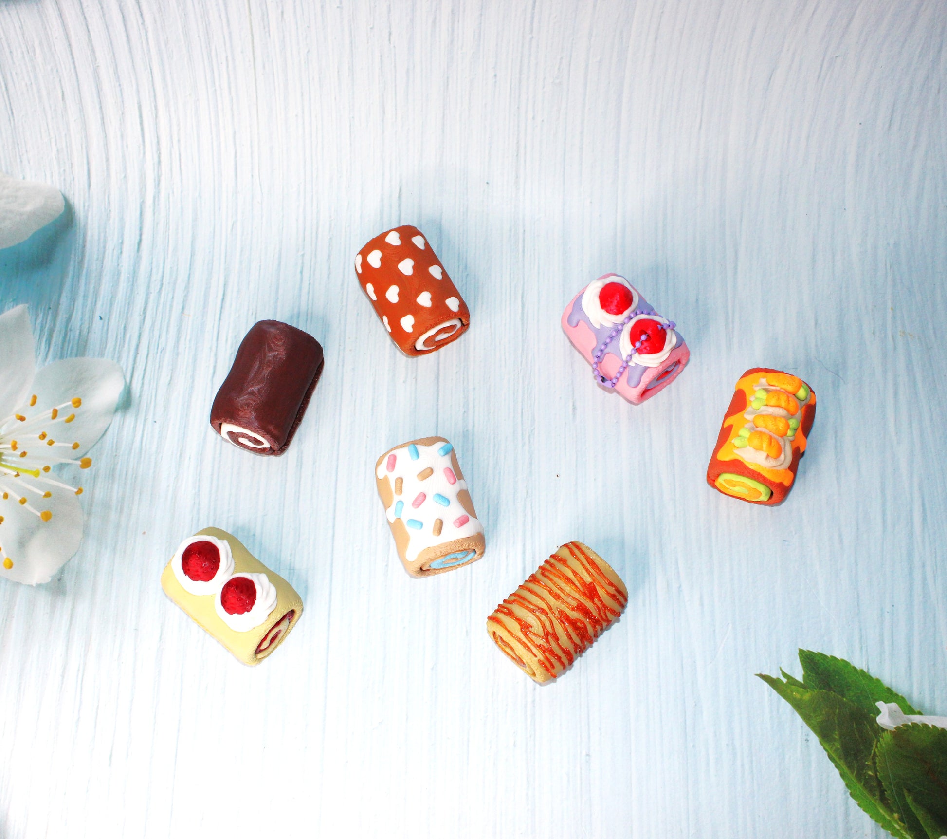 Cake Roll Clickers-3d printed - Wonderland 3D Printing 