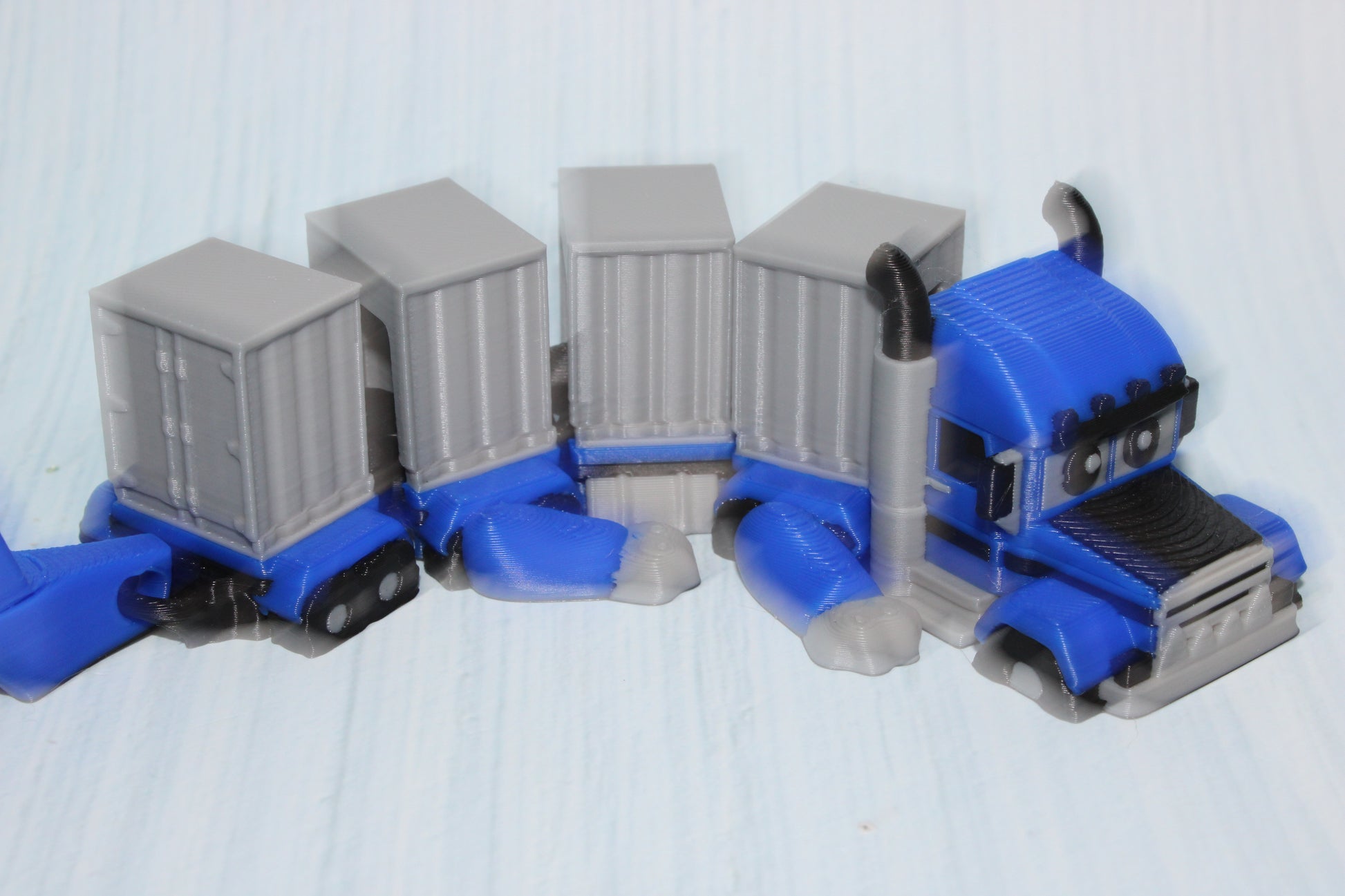 Semi Truck Dragon 7" - Wonderland 3D Printing 