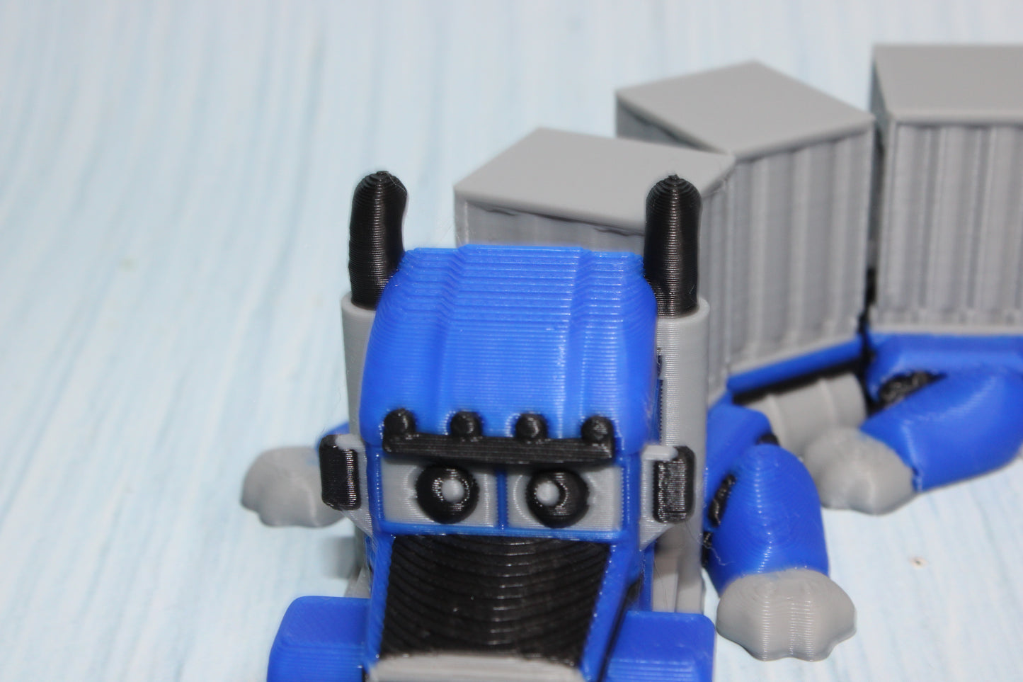 Semi Truck Dragon 7" - Wonderland 3D Printing 