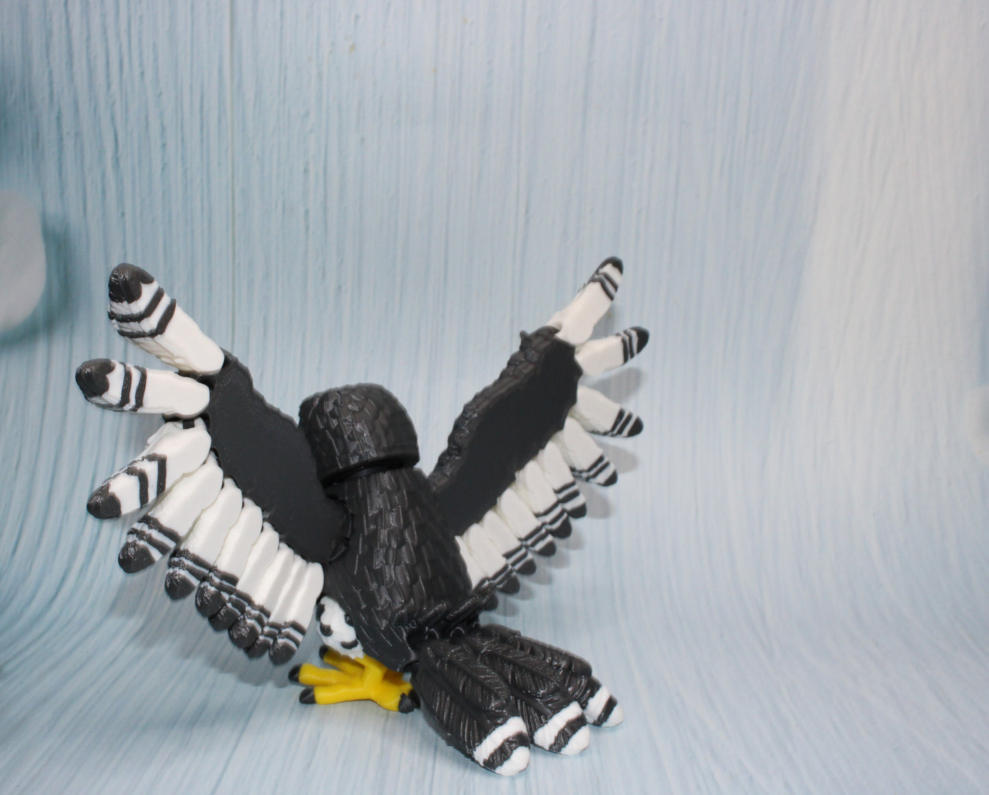 Falcon  or Crow 3D Printed Articulated Flexi Fidget Figurine - Wonderland 3D Printing 