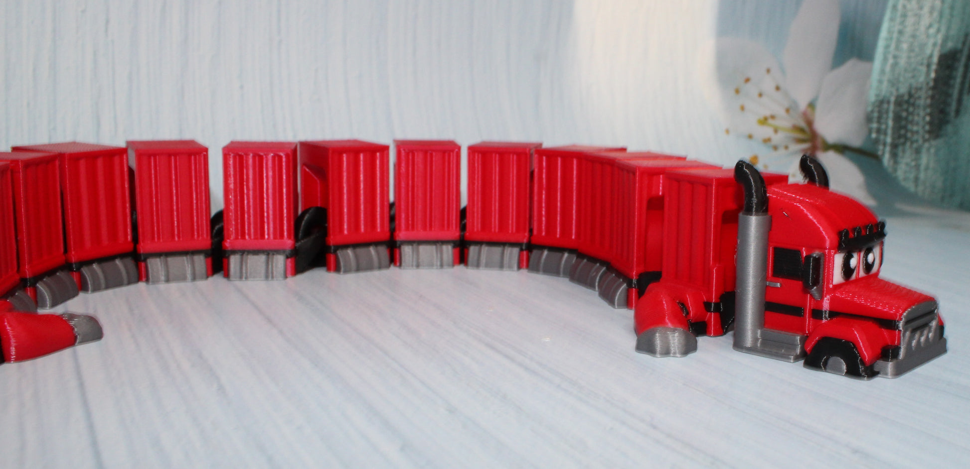Semi Truck Dragon 7" - Wonderland 3D Printing 