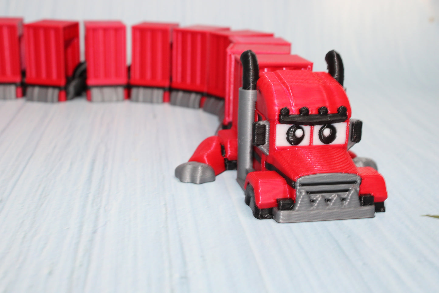 Semi Truck Dragon 7" - Wonderland 3D Printing 