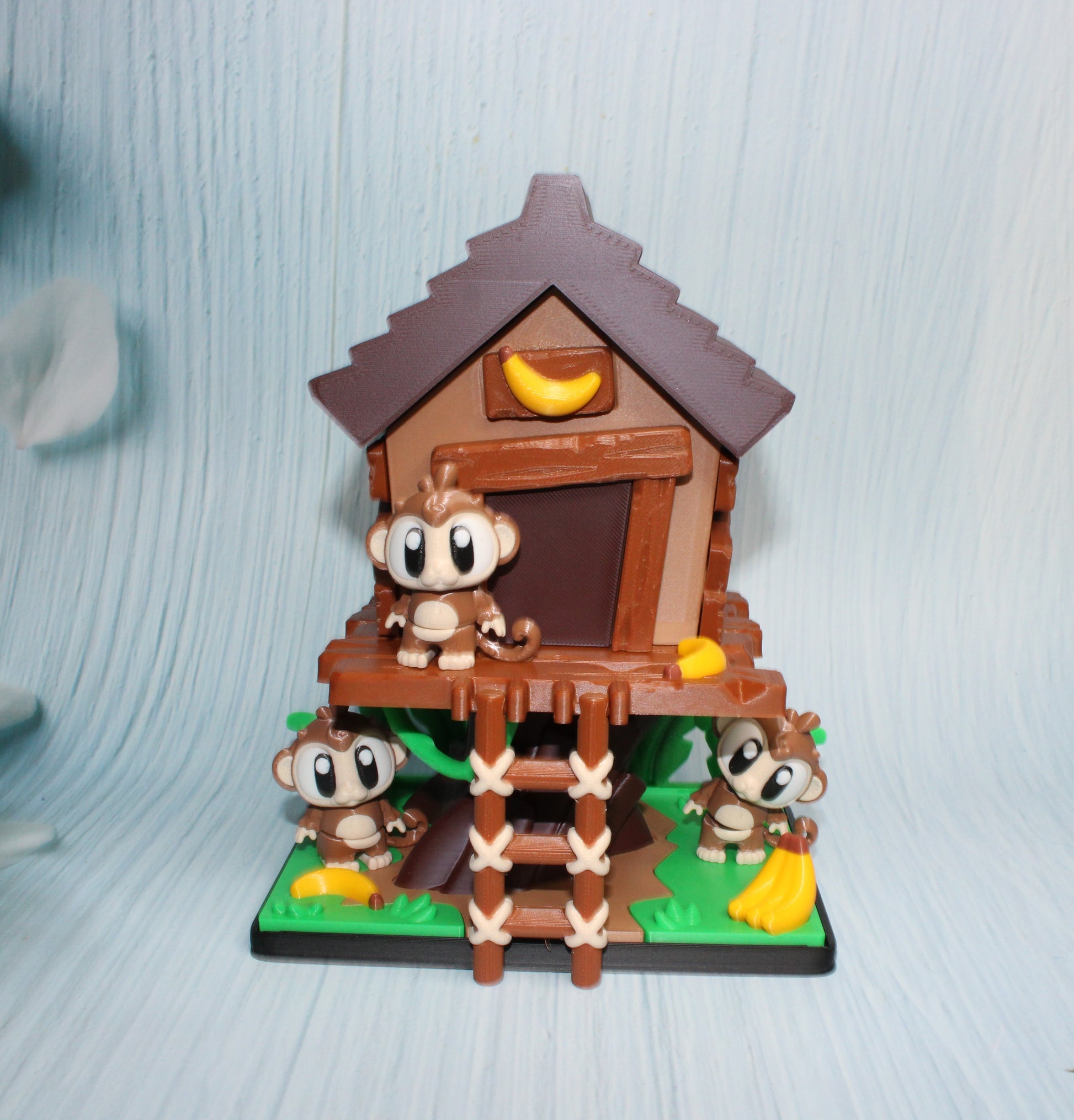 Flexi Monkeys and Playhouse Showcase-3D Printed Flexi Fidget- Comes with 3 Monkeys - Wonderland 3D Printing 