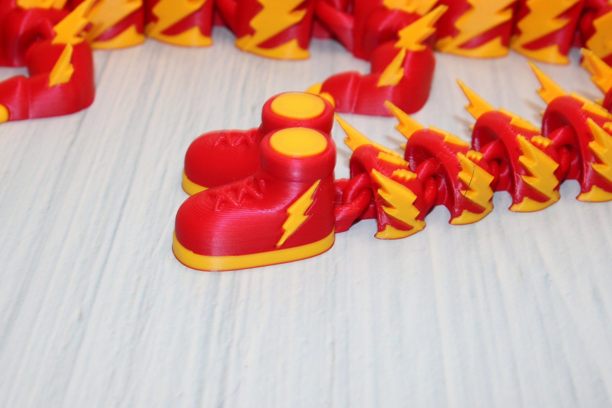 Lighting Bolt Dragon 3d printed-17"long - Wonderland 3D Printing 