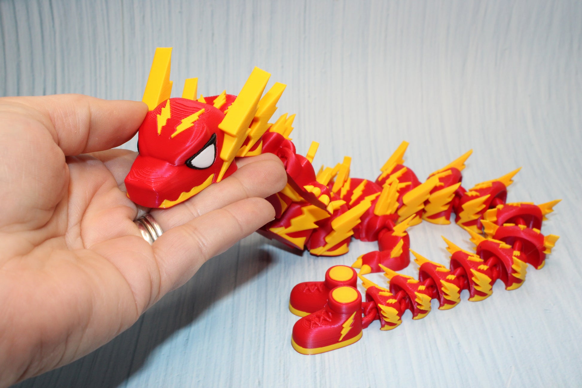 Lighting Bolt Dragon 3d printed-17"long - Wonderland 3D Printing 