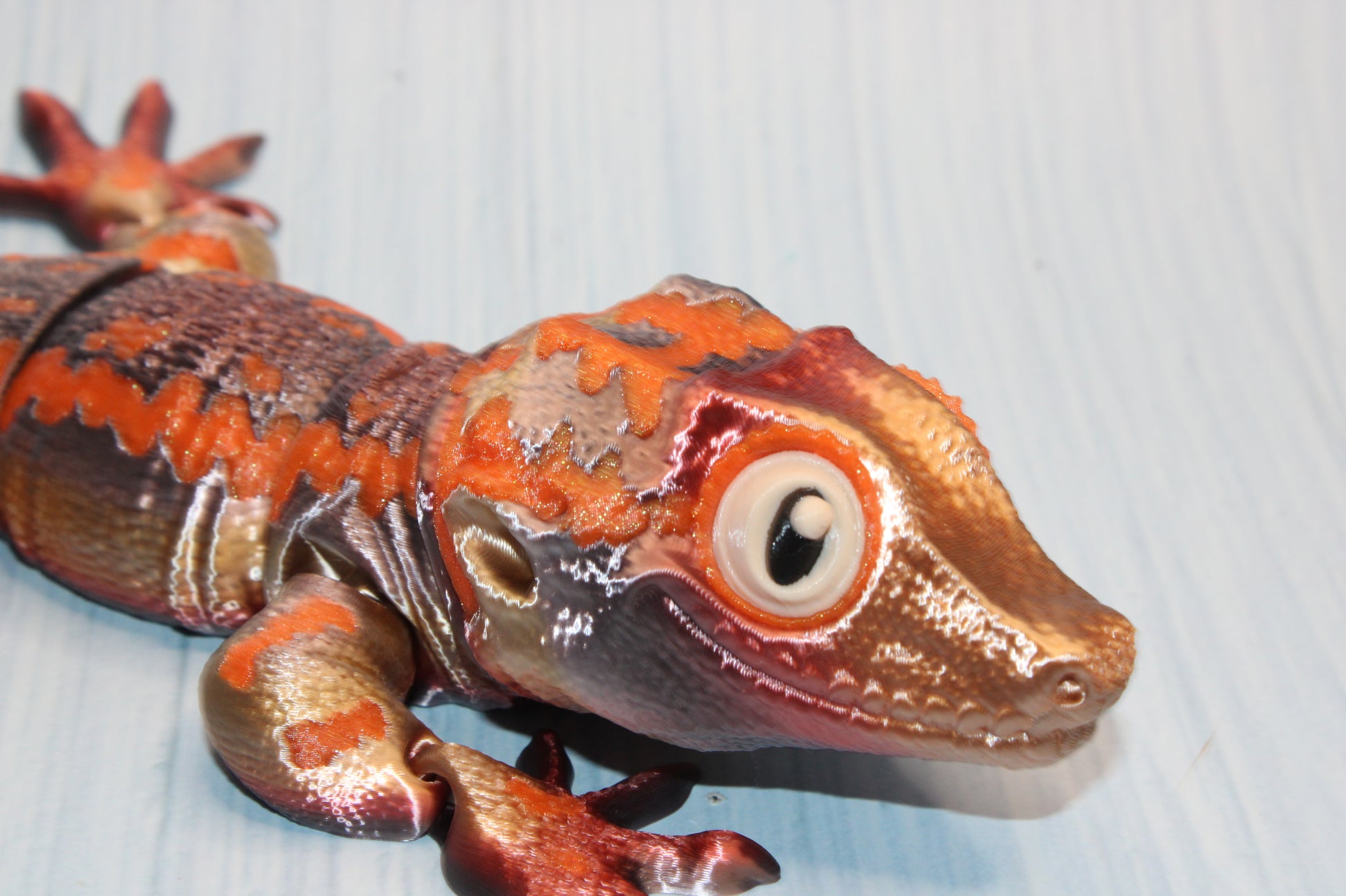 Gargoyle Gecko 3d printed 9" Long - Wonderland 3D Printing 