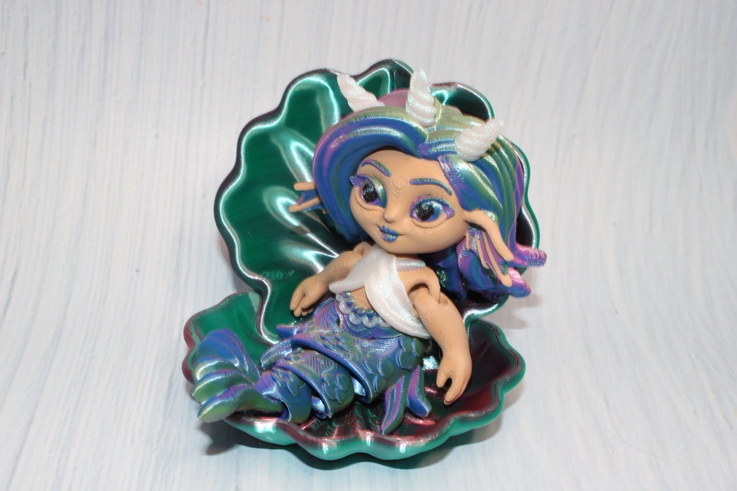 Mermaid 5.5" with Shell chair options - Wonderland 3D Printing 