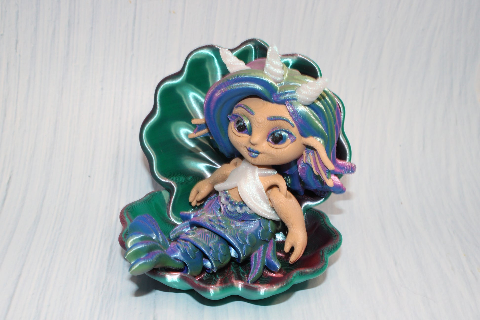 Mermaid 5.5" with Shell chair options - Wonderland 3D Printing 