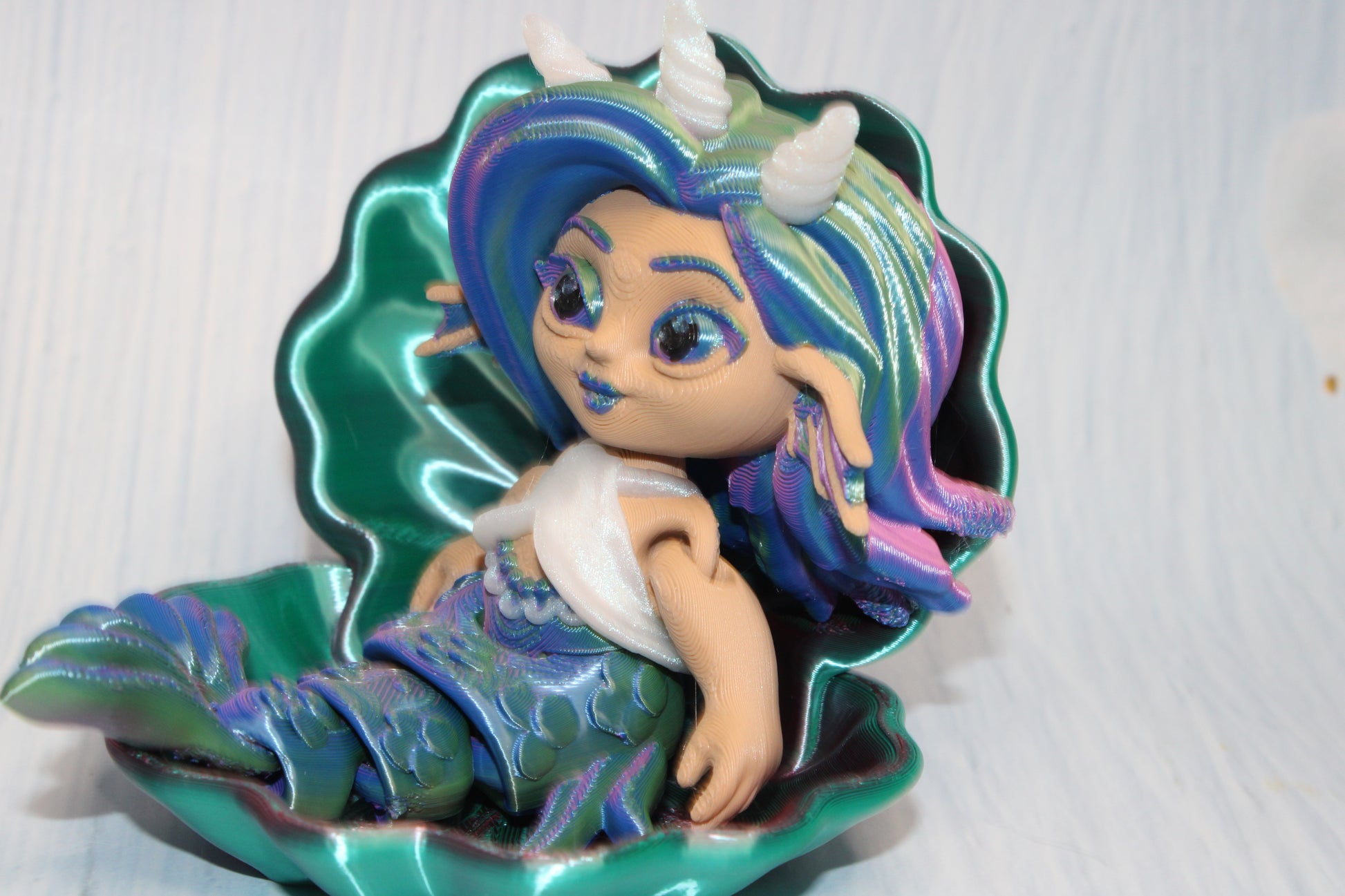 Mermaid 5.5" with Shell chair options - Wonderland 3D Printing 
