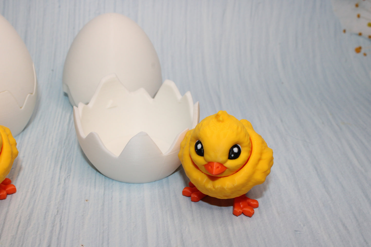 Baby Chick with Egg - Wonderland 3D Printing 