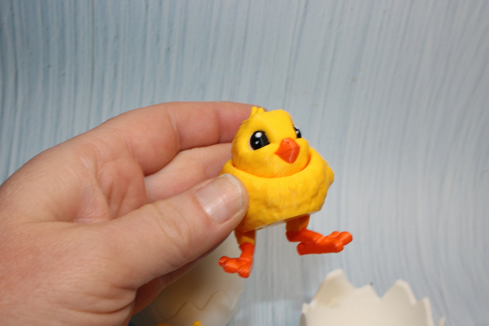 Baby Chick with Egg - Wonderland 3D Printing 