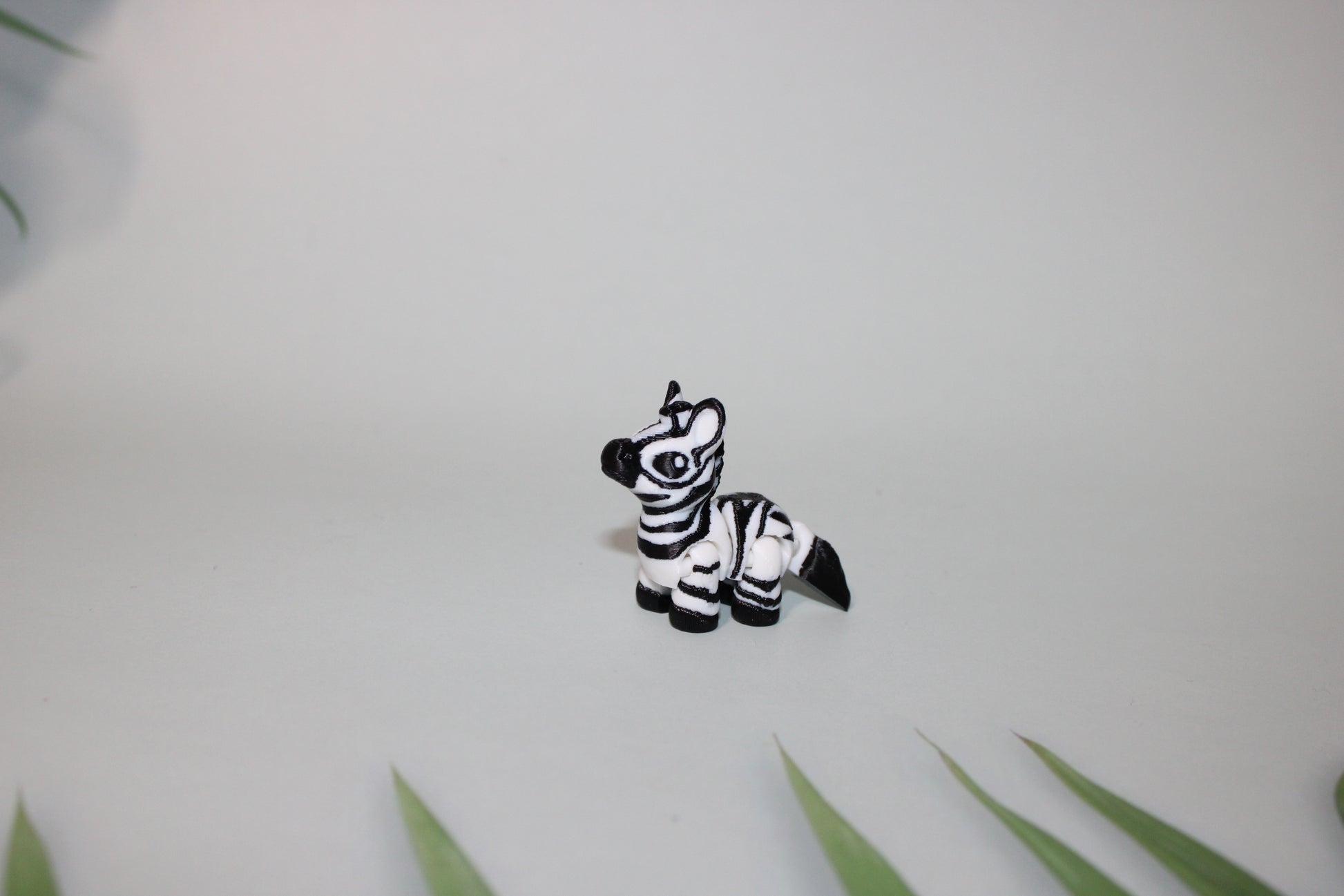 2 inch Safari Hatchlings 3D Printed Articulated Figurine - Wonderland 3D Printing 
