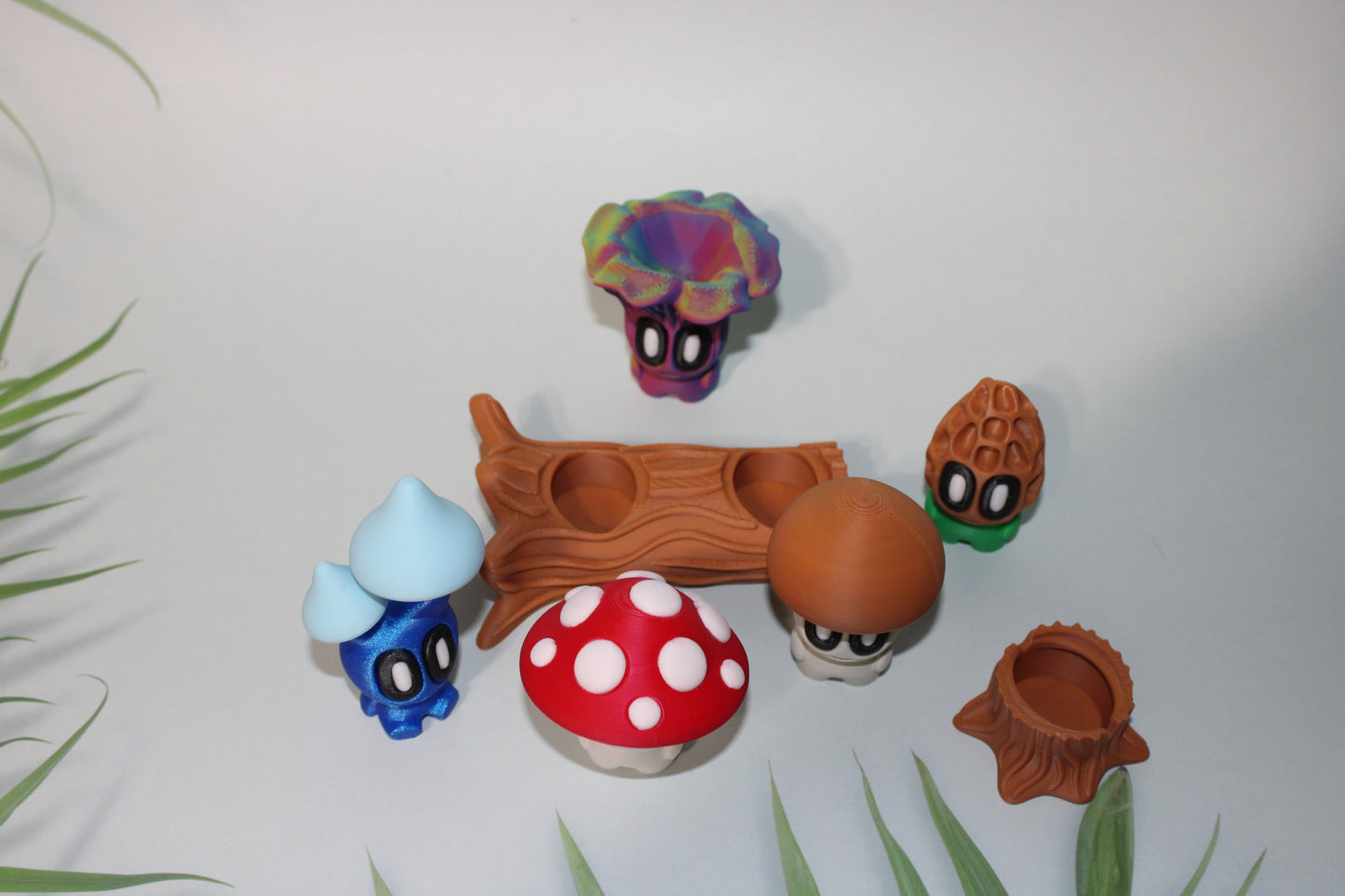 Mushroom Blob-3D Printed Figurine Set with Tree Log and Stump - Wonderland 3D Printing 