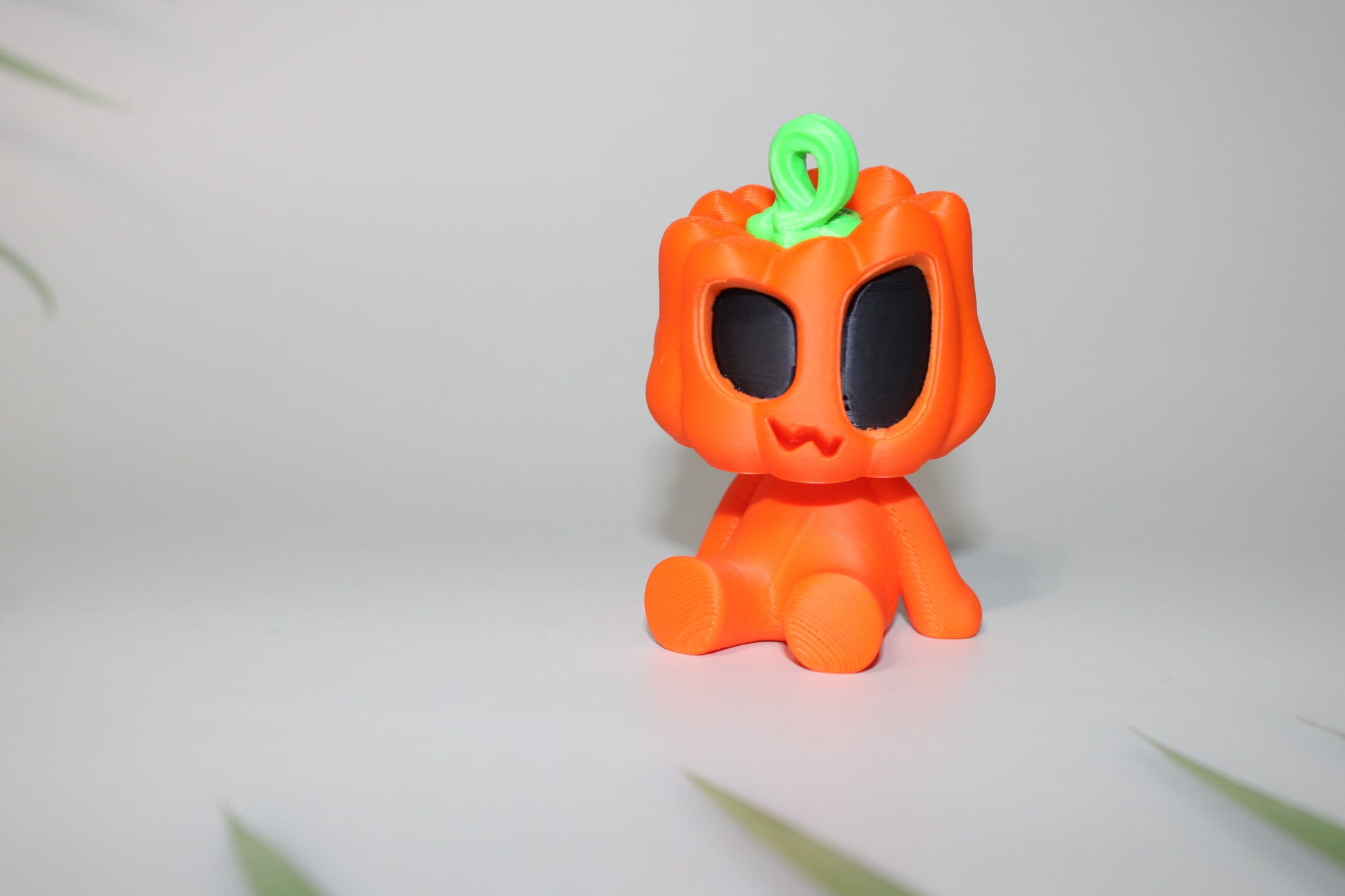 5 Piece Set of Pumpkin Friends-Perfect for Halloween Decor 3.5 inches tall- Mix and Match- Great Gift Idea. - Wonderland 3D Printing 