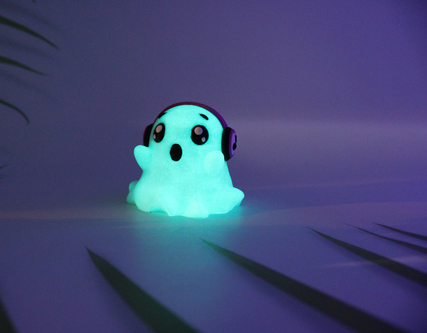 Cutie Ghost glows in the dark with headphones 2.5 inches Tall-Full Color 3D Printed Figurine Toy - Wonderland 3D Printing 