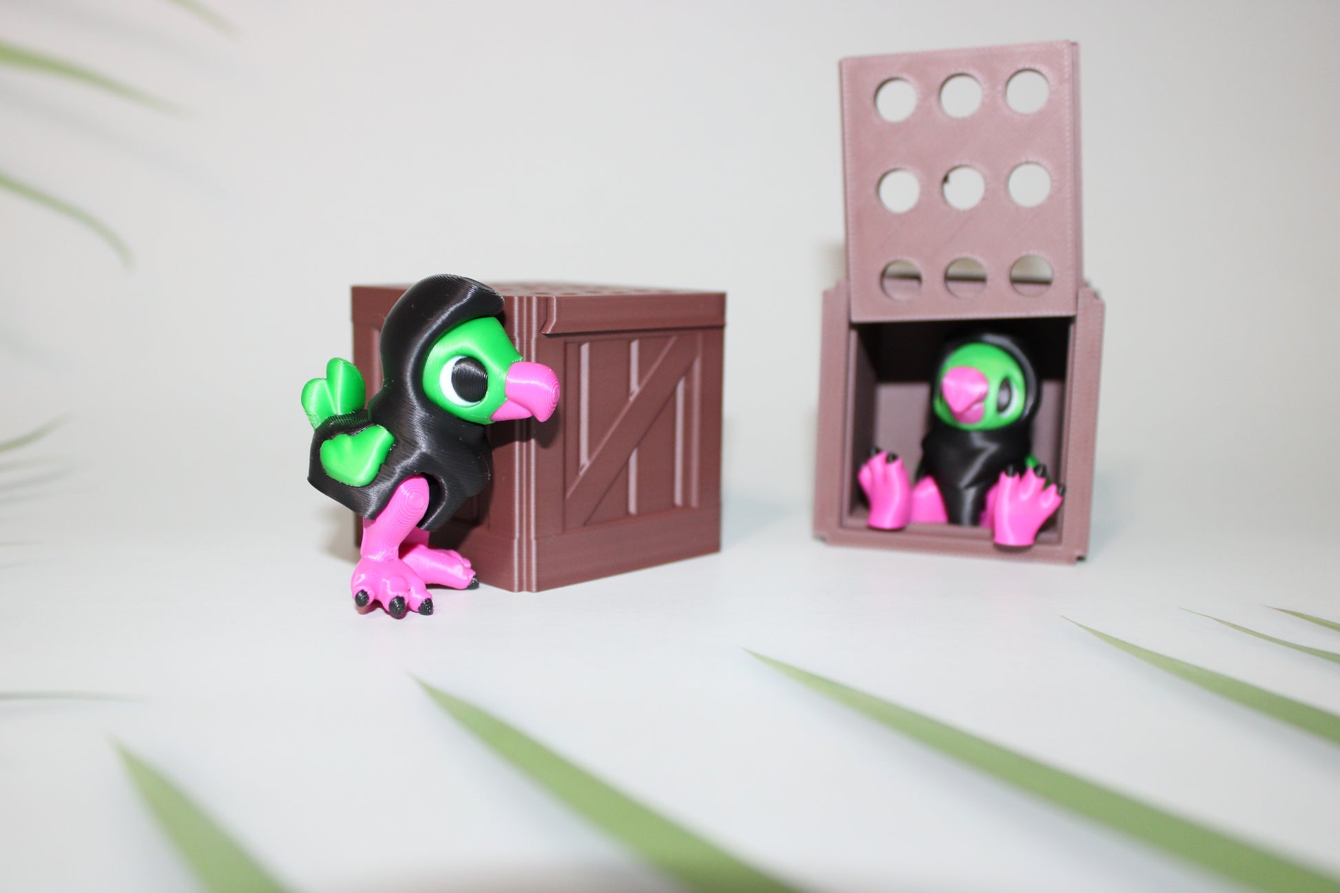 Dodo Bird with Crate - Full Color 3D Printed Articulated Fidget Toy - Wonderland 3D Printing 