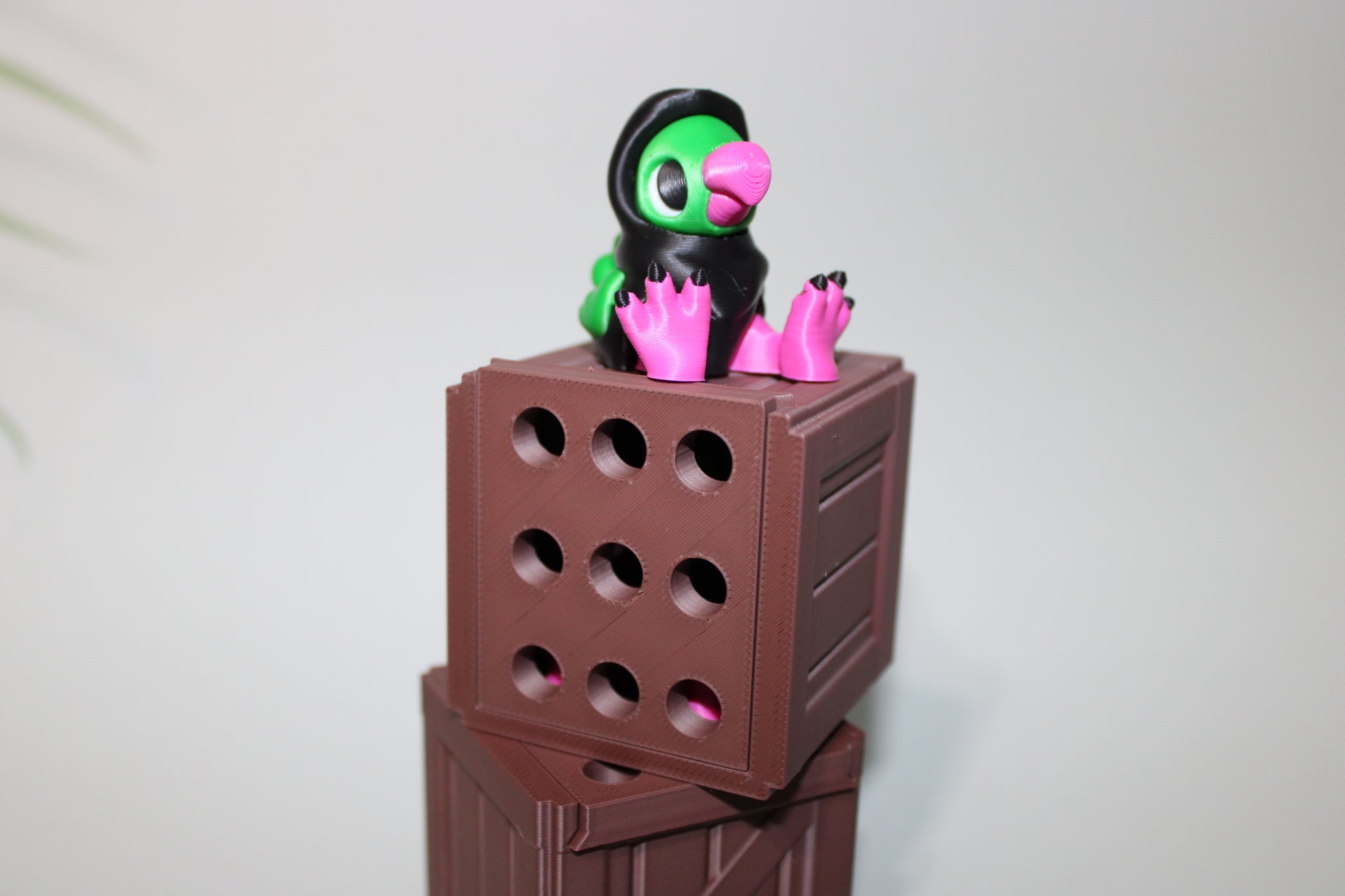 Dodo Bird with Crate - Full Color 3D Printed Articulated Fidget Toy - Wonderland 3D Printing 