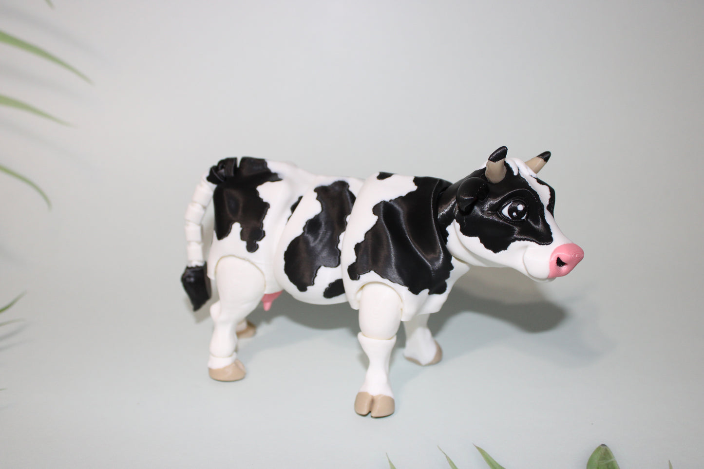 Cow or Highland Cow 3D Printed Articulated Flexi Figurine - Wonderland 3D Printing 