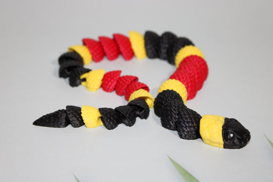 Coral Snake 3D Printed Articulated Figurine Fidget Toy - Wonderland 3D Printing 