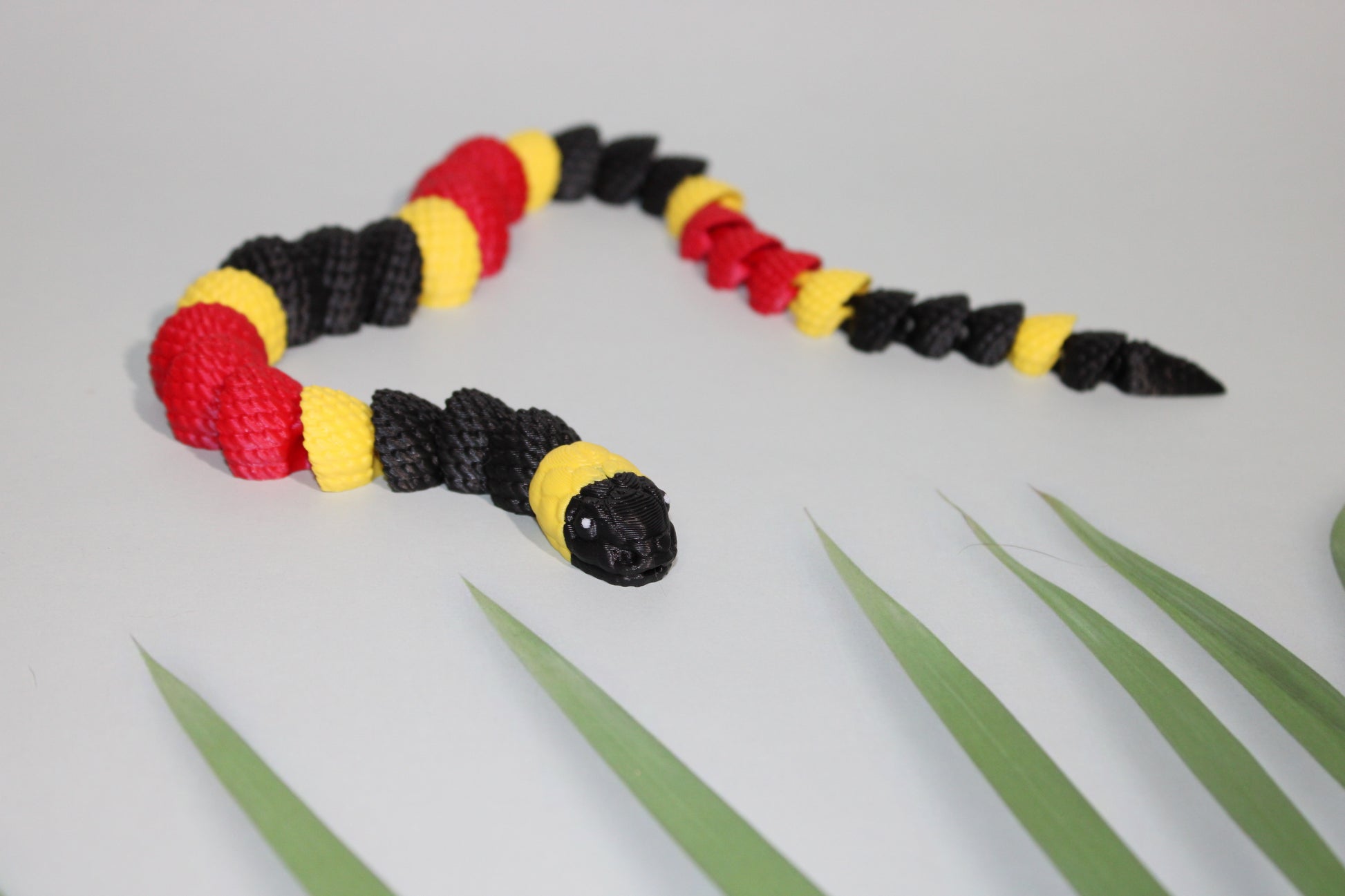 Coral Snake 3D Printed Articulated Figurine Fidget Toy - Wonderland 3D Printing 
