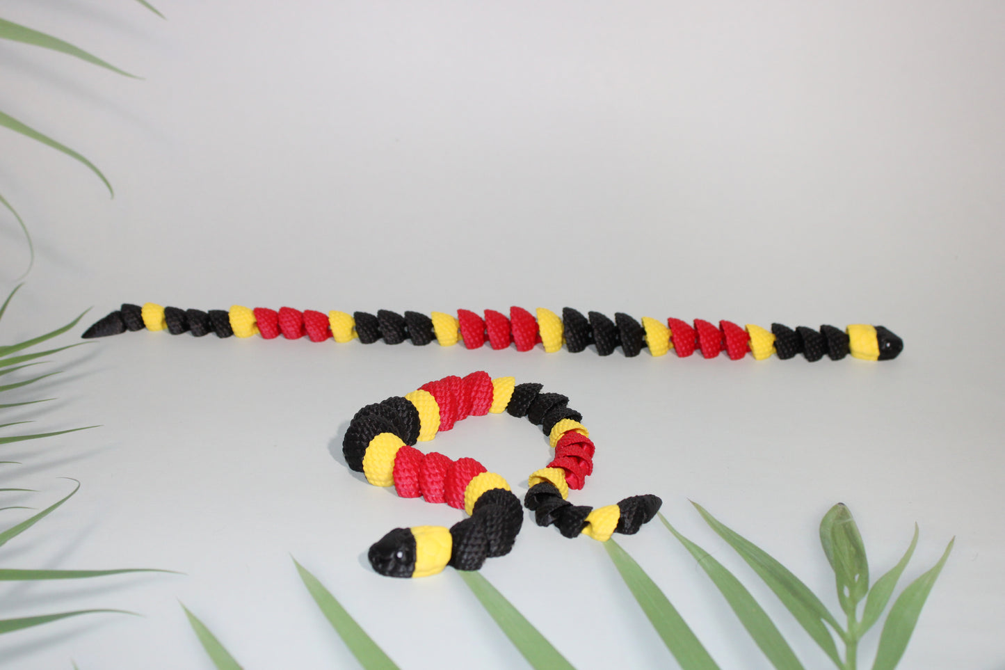 Coral Snake 3D Printed Articulated Figurine Fidget Toy - Wonderland 3D Printing 
