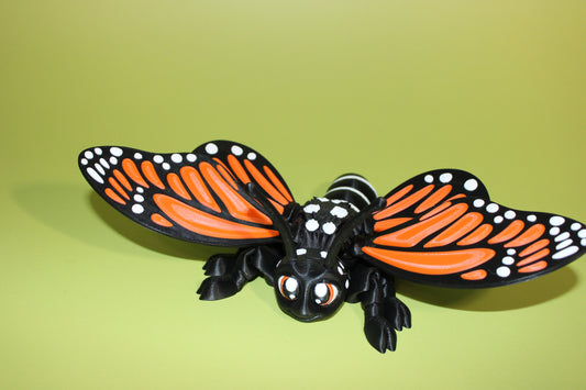 Monarch Butterfly 5 inches Long, 9-inch Wingspan-3D Printed Articulated Flexi Fidget Toy - Wonderland 3D Printing 
