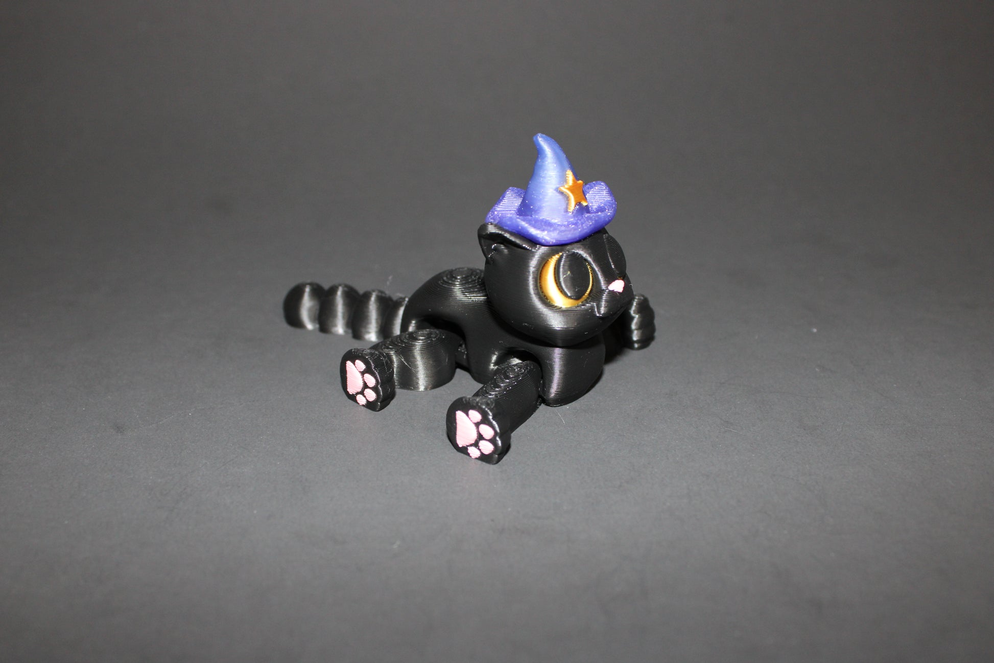 Witch Kitty 3.5 inches Tall-Flexi Fidget 3D Printed Figurine - Wonderland 3D Printing 