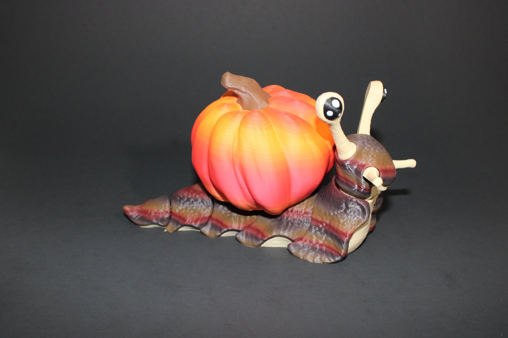 Slug or Snail Halloween Edition- 3D Printed Articulated Figurine -Popular Gift Idea! - Wonderland 3D Printing 