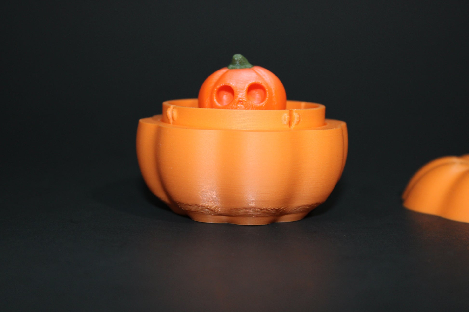 Pumpkin Mini with Pumpkin Container 2.5 inches tall-3D Printed Articulated Fidget Toys - Wonderland 3D Printing 