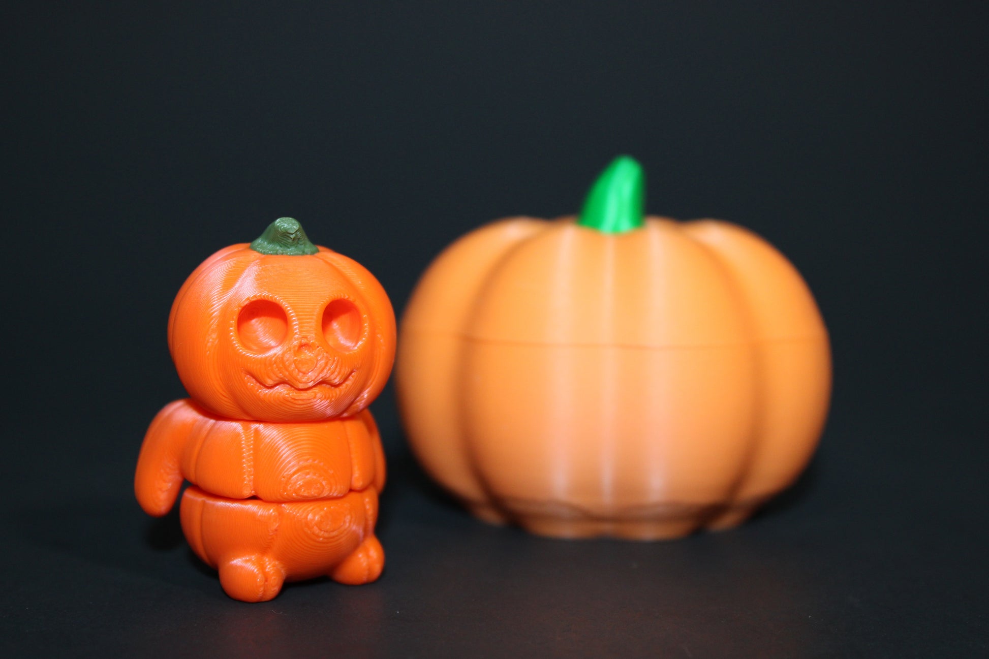 Pumpkin Mini with Pumpkin Container 2.5 inches tall-3D Printed Articulated Fidget Toys - Wonderland 3D Printing 